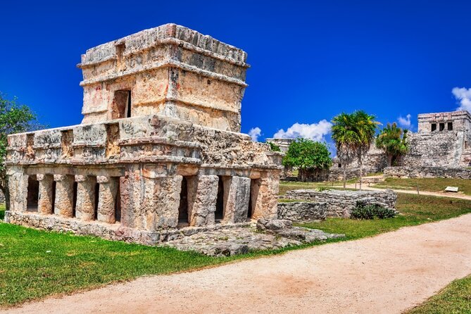 2-Day Combo: Isla Mujeres Sailing And Tulum Mayan Ruins - Tulum: temples, queues, and a long first day
