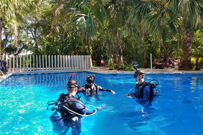 2 Days Class: SDI Open Water Diver Certification in Cancun - Finish the e-learning before you arrive