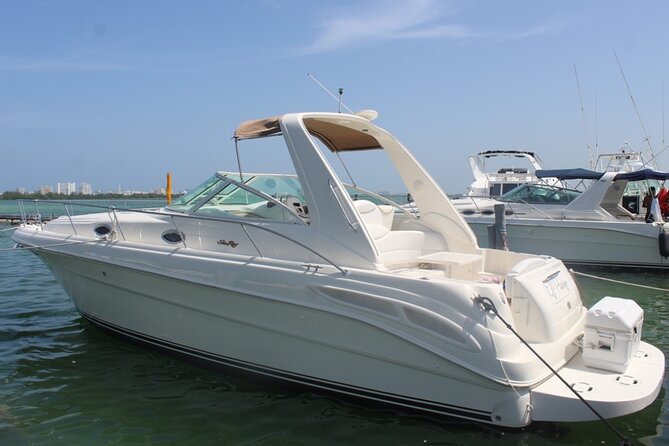 2-hour Private Sunset Cruise on a luxury yacht in Cancun Bay 25P18 - Setting off from Krudo Raw Bar & Grill