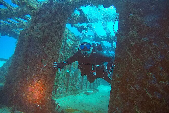 2 Tanks Scuba Diving Wreck and Reef in Cancun for Certified Divers - The Second Tank Visits a Cancun Reef
