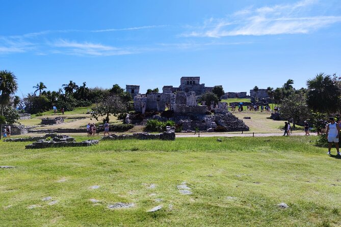 4X1 TOUR Tulum, Coba, Cenote & Playa del Carmen with buffet - Tulum: beautiful views, limited time
