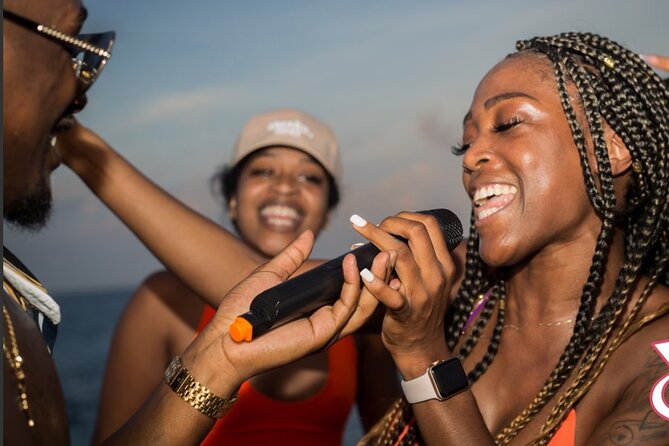 Adults only Hip Hop Sessions Boat Party Cancun - Photos, Celebrations, and the Party Crowd