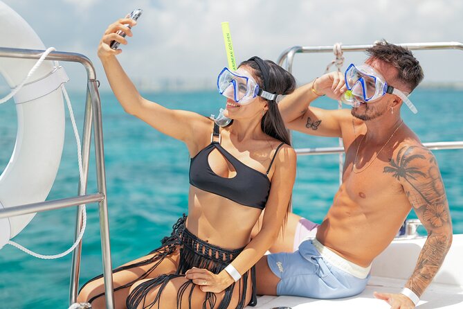 All Inclusive Isla Mujeres Catamaran - Buffet Lunch at the Beach Club