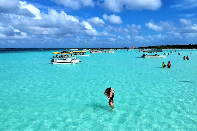 Bacalar 7 Colors Lagoon Full Day Adventure from Cancun - Lunch after the water activities