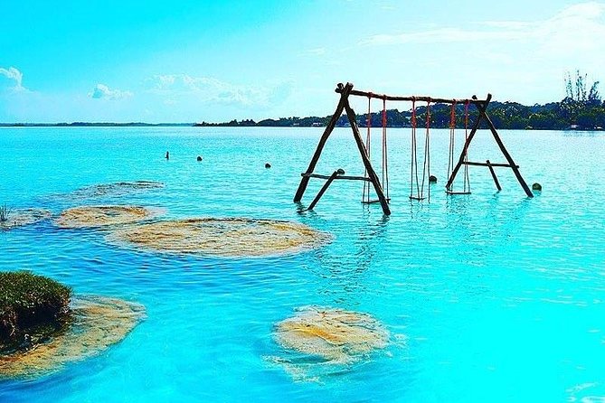 Bacalar Lagoon All Inclusive with Transportation Breakfast and Lunch - Guides, language, and group comfort