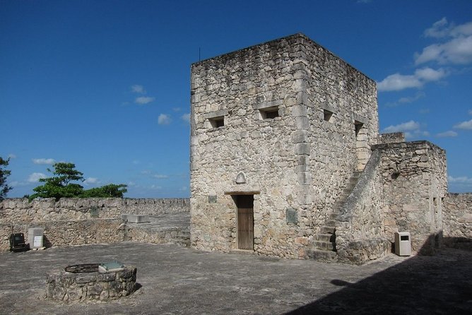 Bacalar Tour From Cancun & Playa del Carmen - Weather Can Change the Day