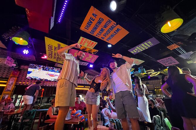 Bar Crawl Madness Tour in Cancun - The club route: four different moods in one night