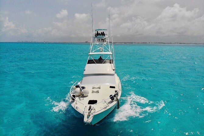 Biggest Luxury Yacht Boat Best in Cancun up to 28 pax - The practical details that can affect your day