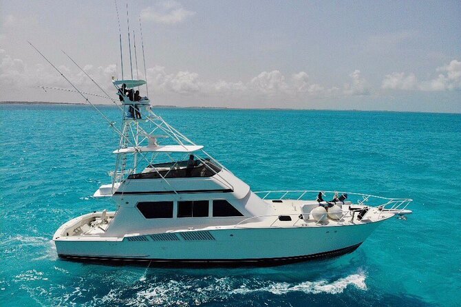 Biggest Luxury Yacht Boat Best in Cancun up to 28 pax - Isla Mujeres, snorkeling, and Playa Norte