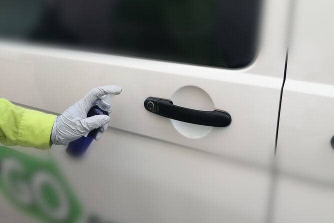 Black Luxury Van WiFi arrivals aboard from Cancun Airport - Why a private Cancun airport van can be worth the price