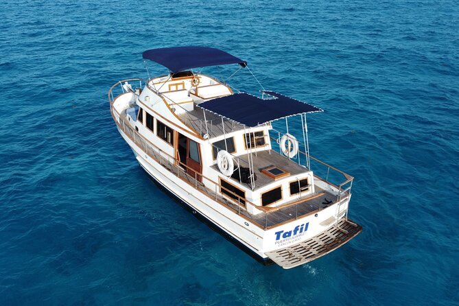 Boating Experience in Cancun Bay. All inclusive. - Who will enjoy this Cancun boat trip?