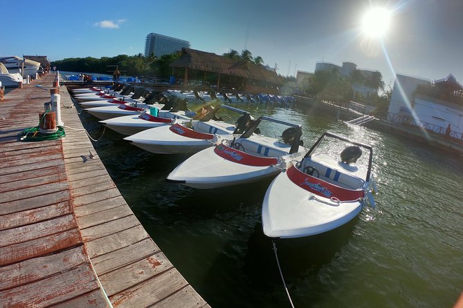 Breathtaking experience driving a speedboat in Cancun with Snorkeling included - Punta Nizuc and the underwater museum