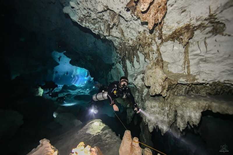 Cancun 2 Cenote Dives: The Pit & Dos Ojos - Certified Divers - Equipment, Lamps, Lunch, and What You Pay For
