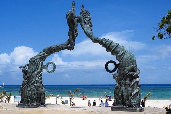 Cancun Airport CUN Arrival or Departure Transfer - Riding together in a private van