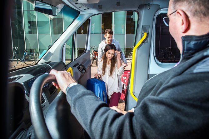 Cancun Airport Departure transfer from Hotel Zone, Puerto Juarez, Puerto Morelos - The main risk: pickup reliability