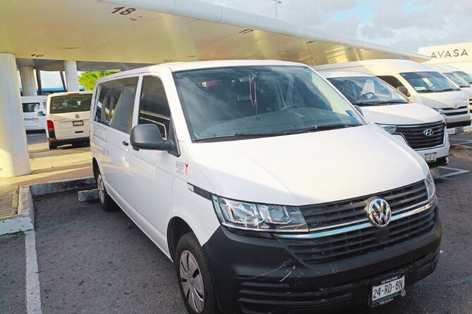 Cancun Airport: Private Transfers From/To Puerto Morelos - Finding the right person at each airport terminal