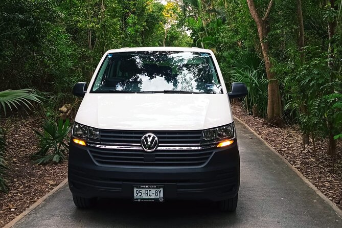 Cancun Airport to Tulum Roundtrip Private Transfer - Finding your representative at Cancún International Airport