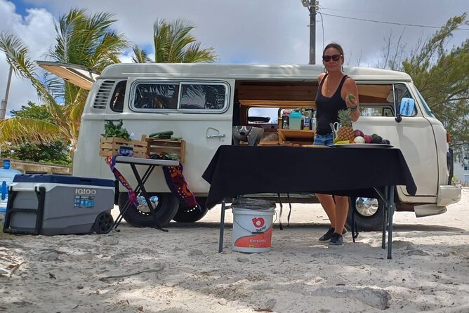 Cancun Beach Seafood Barbecue Class in a Kombi - Starting with salsa, chips, and cassava