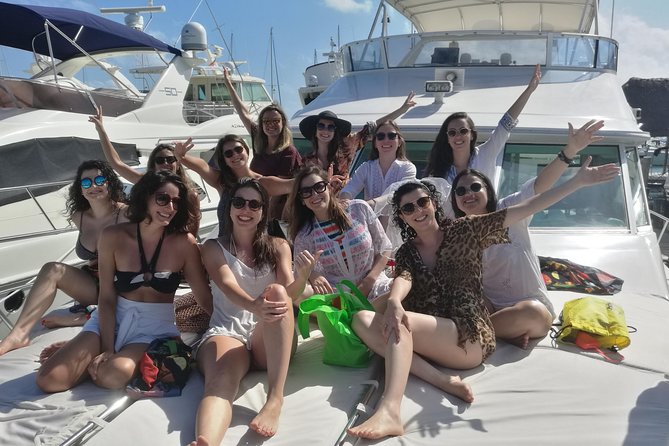 Cancun Boat Tour to Isla Mujeres on Luxury Yacht with Chef -SR55C - What the $2,600 Group Price Really Means