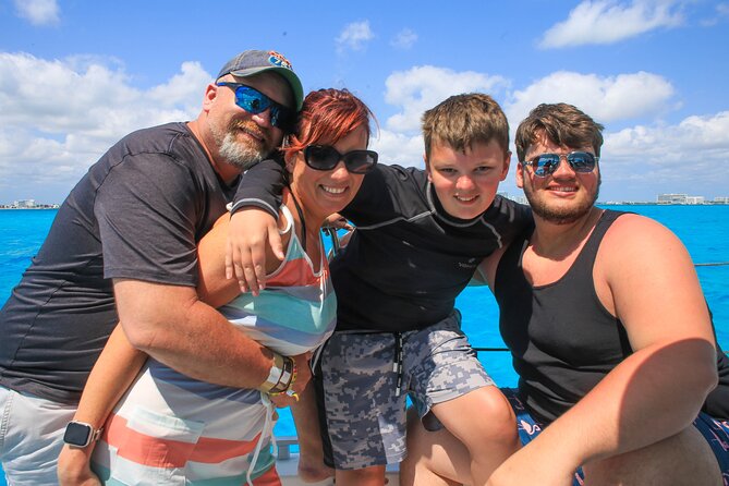 Cancún Catamaran to Isla Mujeres + Snorkel, Open Bar & Lunch - Buffet lunch at the beach club