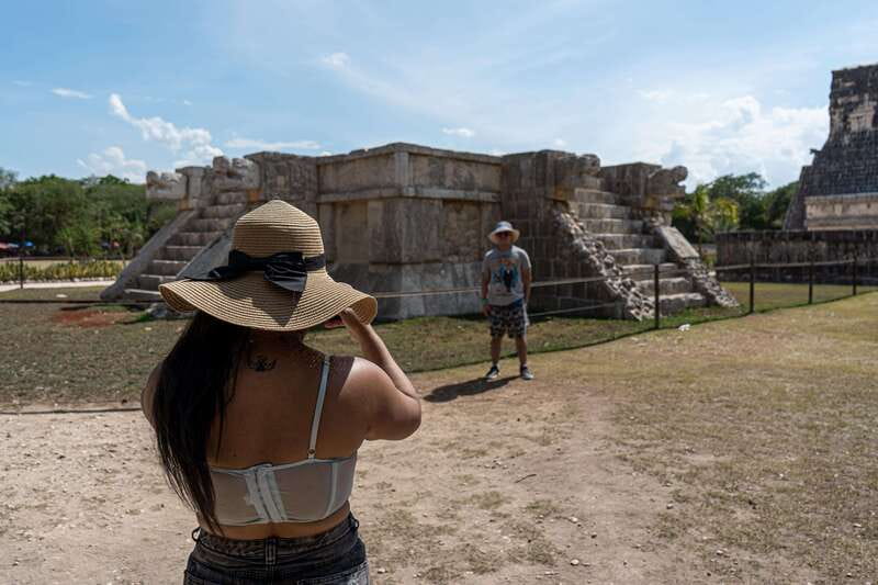 Cancun: Chichen Itza & Yaxunah Ruins Private Tour & Cenote - Why the early start matters at Chichen Itza