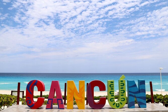 Cancun City Tour + El Meco Ruins Round Transportation - What the vehicle and group size mean
