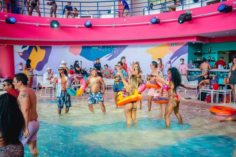 Cancún: Coco Bongo Beach Party Celebrity Package - Is the $130 price fair?