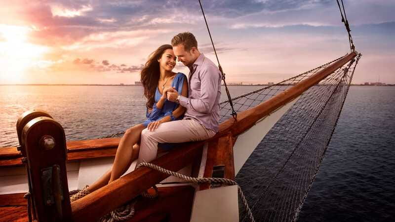 Cancun: Columbus The Romantic Dinner Cruise - Who will enjoy Columbus most