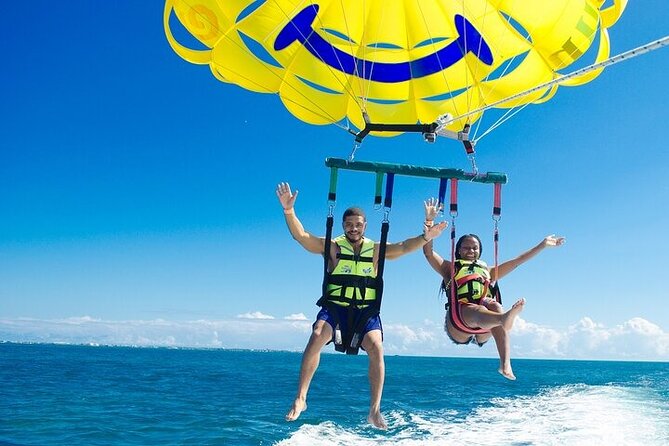 Cancun Combo Adventure: 4 Reef Snorkeling Stops & Parasailing - What the four-hour schedule really means