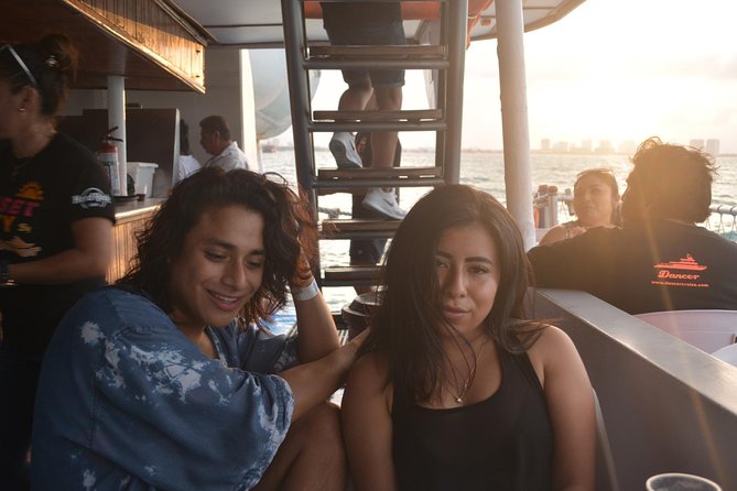 Cancun Dancer Cruise to Isla Mujeres with Snorkeling and Lunch - The return ride is the loudest part