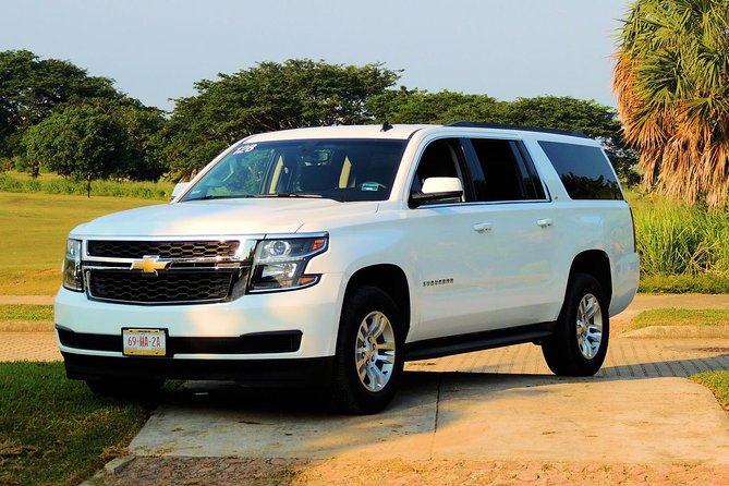 Cancun Deluxe SUV Private Roundtrip Transportation - Comfort, luggage, and group size