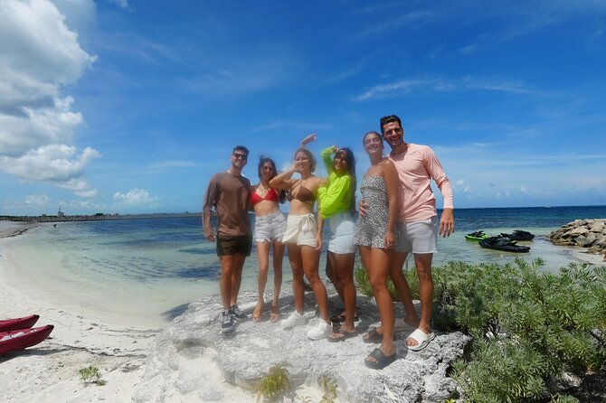 Cancun E-Bike Experience - Glide Through Paradise #1 Tour 1.5hr - Puerto Cancun and its marina paths