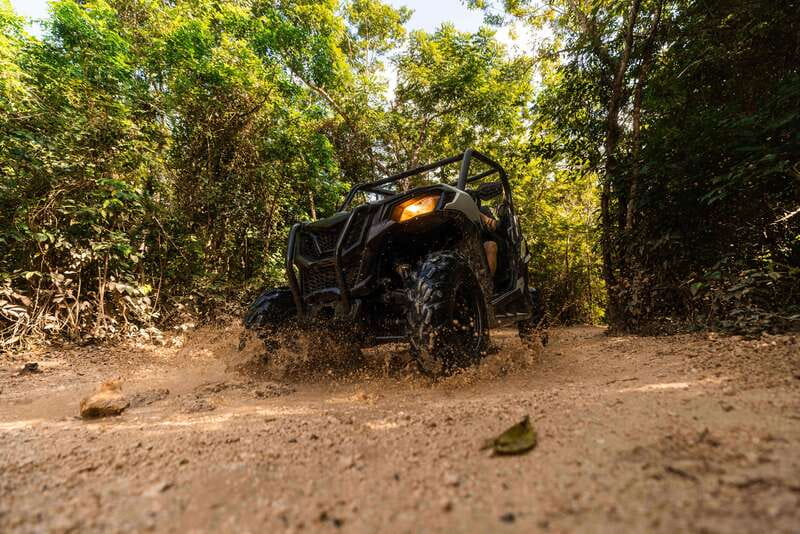 Cancún: Extreme Buggy Adventure with Ziplines & Cenote - Safety briefing and the dusty 30-minute UTV course