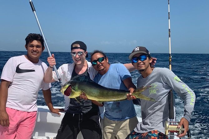 Cancun fishing charter if you don't fish you don't pay 46ft yacht 12pax 25P14 - Isla Mujeres water, reefs, and time between bites