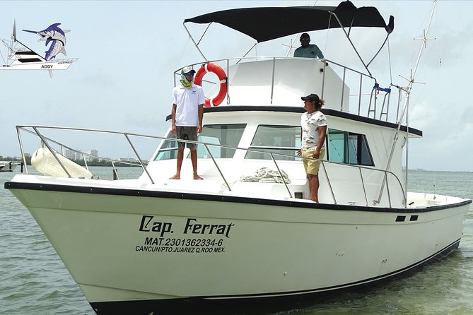Cancun fishing charter if you don't fish you don't pay 46ft yacht 12pax 25P14 - Group size, comfort, and the four-hour limit