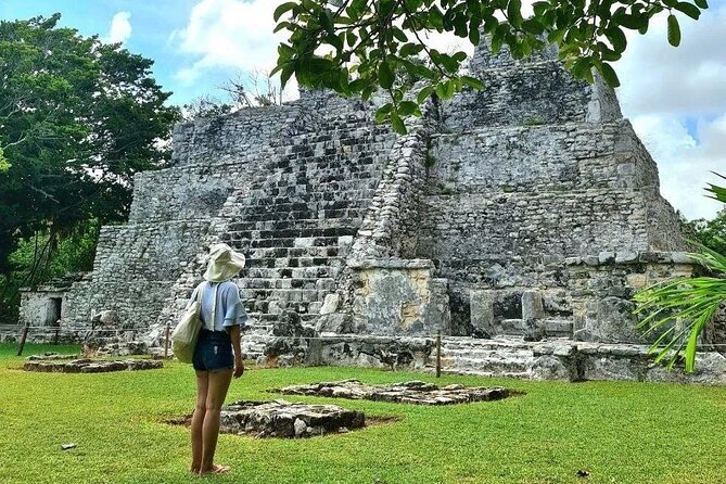 Cancun Guided Sightseeing El Meco Site, Letters and Shopping - A quick stop at Playa Delfines
