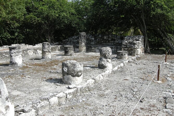 Cancun Guided Sightseeing El Meco Site, Letters and Shopping - Transport and timing from Cancun