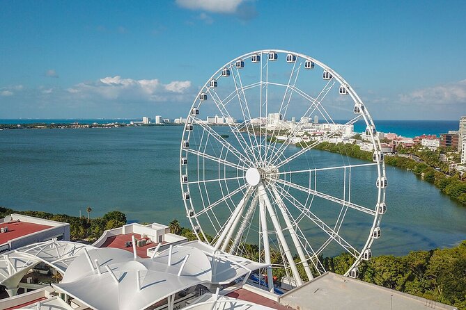Cancun Guided Sightseeing SkyWheel, Letters and Shopping - A five-hour look at Cancun from beach level to 70 meters up