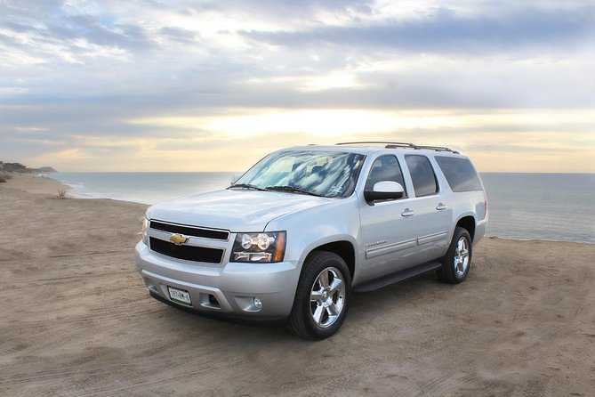 Cancun Hotel-Airport Private Deluxe SUV - Finding the representative at Cancun International Airport