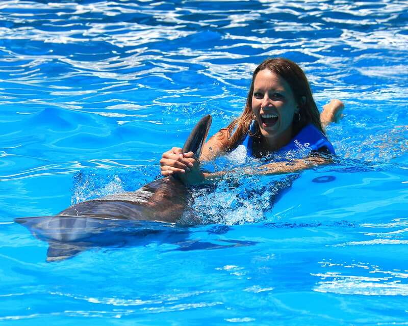 Cancun: Interactive Aquarium Ticket and Swim with Dolphins - The Aquarium Adds Value, But Time Matters