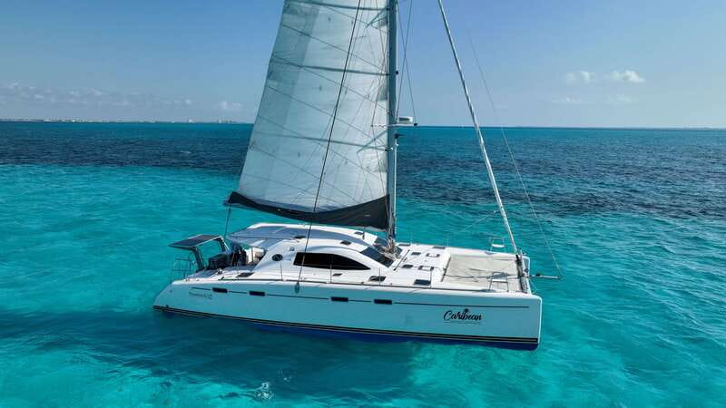 Cancun: Isla Mujeres Catamaran + Coco Bongo Show - Key points at a glance