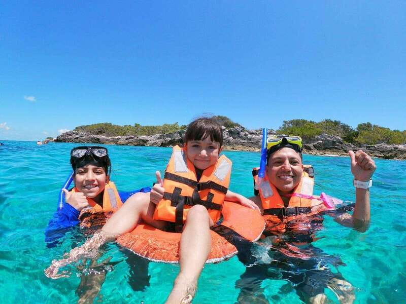 Cancun: Isla Mujeres Catamaran Tour with Open Bar of Drinks - What to pack for an easier day