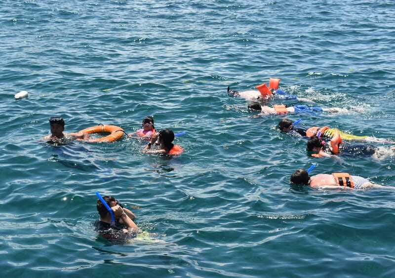 Cancun: Isla Mujeres Only Adults Catamaran, drinks & snorkel - Practical advice for a smoother day
