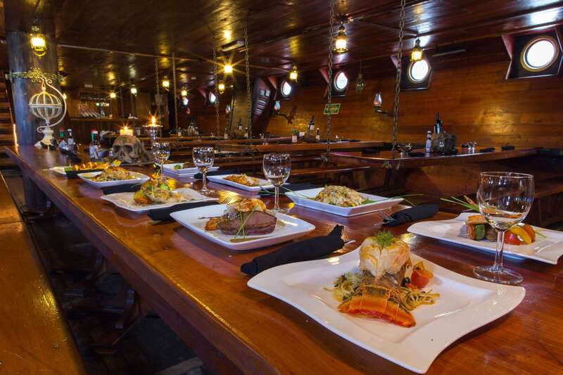 Cancún: Jolly Roger Pirate Dinner Cruise 2025 - Booking Advice and Practical Details