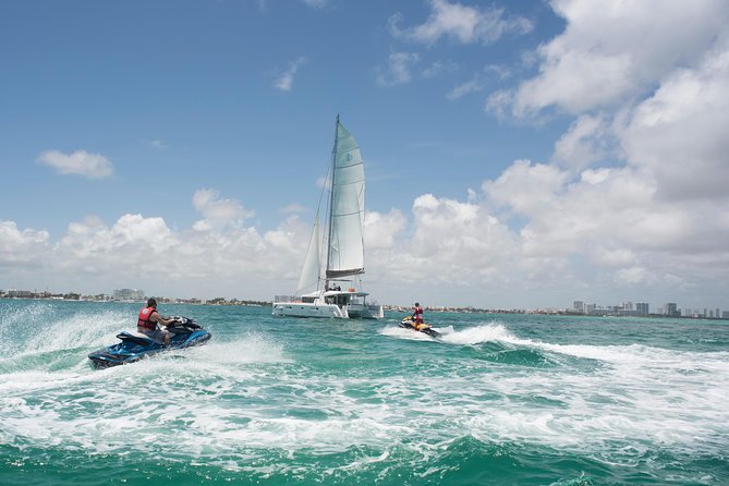 Cancun mangrove jet ski tour: 1 rider per jet ski - Who should think twice