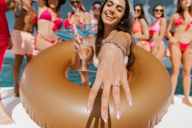 Cancun: Private Catamaran Bachelorette Party – 51' Leopard - What the four-hour yacht party is really like