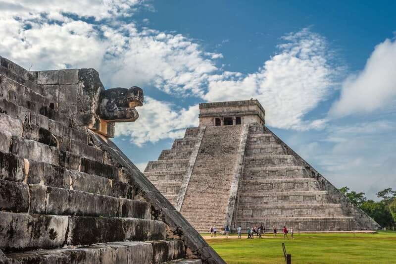 Cancun: Private Chichen Itza Tour, Cenote Swim, & Lunch - Cenote Chichikan: lunch, swimming, and a required vest