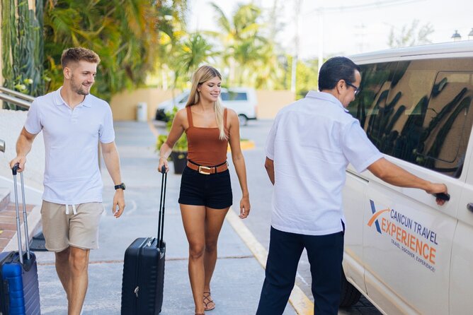 Cancun: Private Transfer to/from Puerto Juarez Hotels or Ferry - A direct ride from Cancun airport to Puerto Juarez