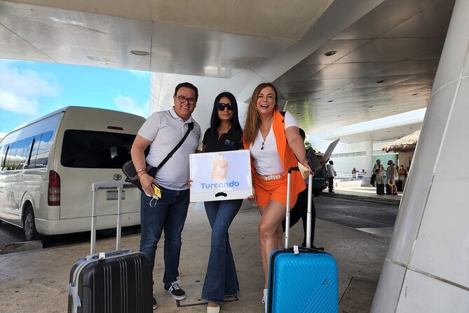Cancun Shuttle Transportation - A $6 ride with a shared-shuttle tradeoff