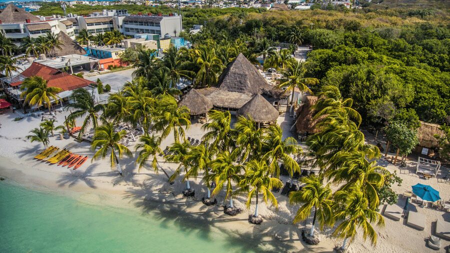 Cancún: Swim with Whale Sharks & Playa Norte Beach - The boat ride toward Contoy Island